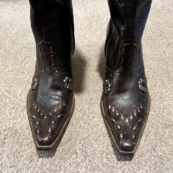 BCBG Leather Cowboy Boots Size 7 - Picture 7 of 16